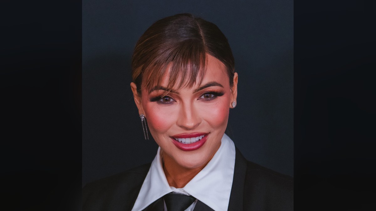 Chrishell Stause posing at the WWD Style Awards in 2026
