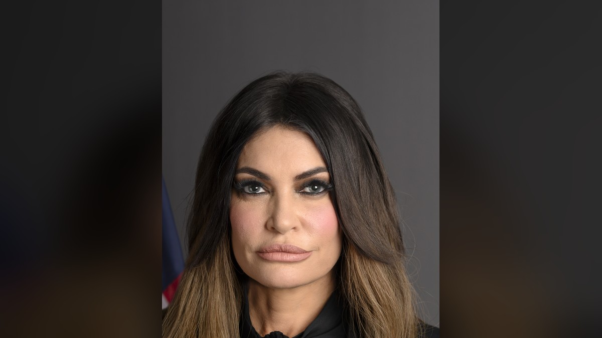 Kimberly Guilfoyle with long dark hair in her official ambassador portrait