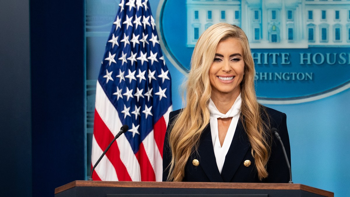 Katie Zacharia at the White House briefing room podium speaking to reporters