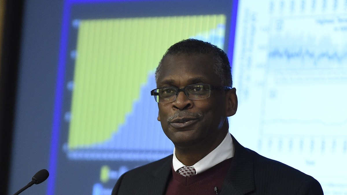 Lonnie Johnson, inventor of the Super Soaker, speaking at a lecture hosted by the Office of Naval Research