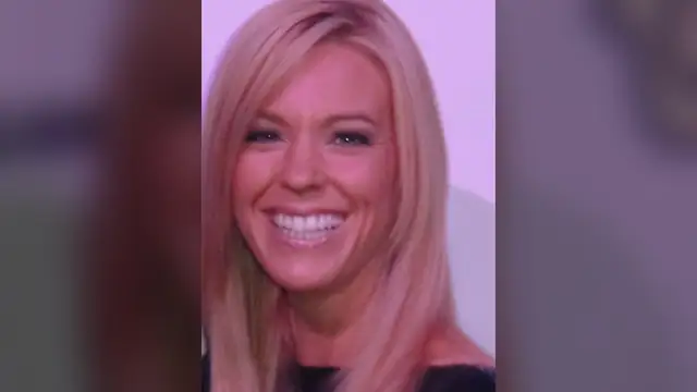 Kate Gosselin smiling with long blonde hair
